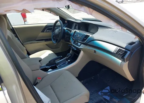 2015 Honda Accord Lx z USA, uszkodzony, nr VIN 1HGCR2F37FA121208